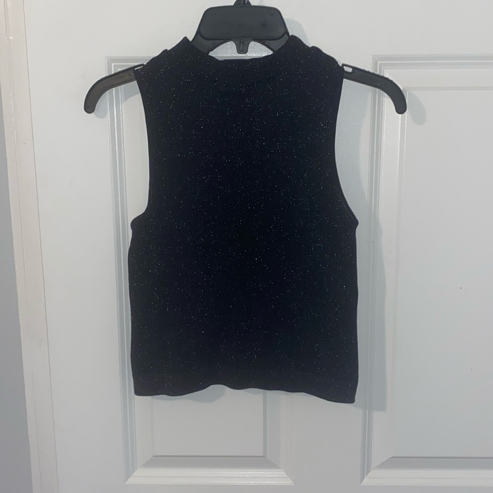 orange kiss size medium cropped mock turtleneck